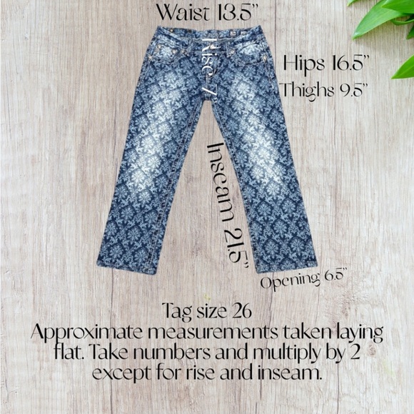 MISS ME Bling Blue Fleur de Lis Print Cuffed Capri Jeans JP5842P2 NWOT - Picture 7 of 15